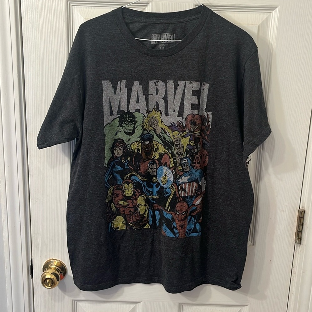 Marvel Comic Book Characters large Graphic Tee